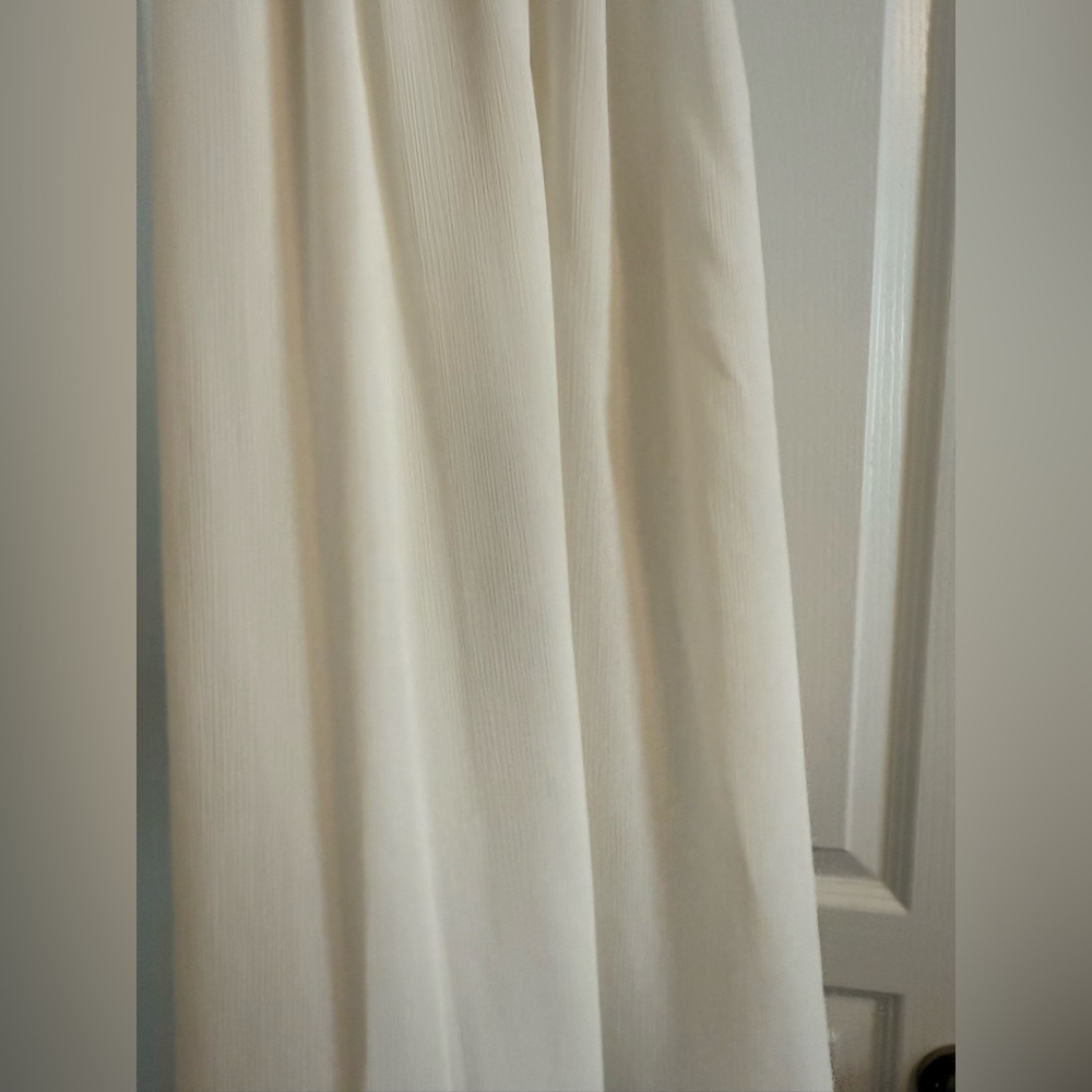 H&M Off-White Ruffled Top - Picture 7 of 7
